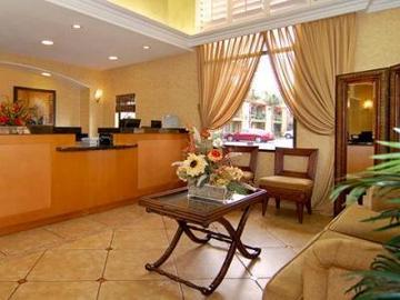 Stanford Inn & Suites Anaheim Extérieur photo